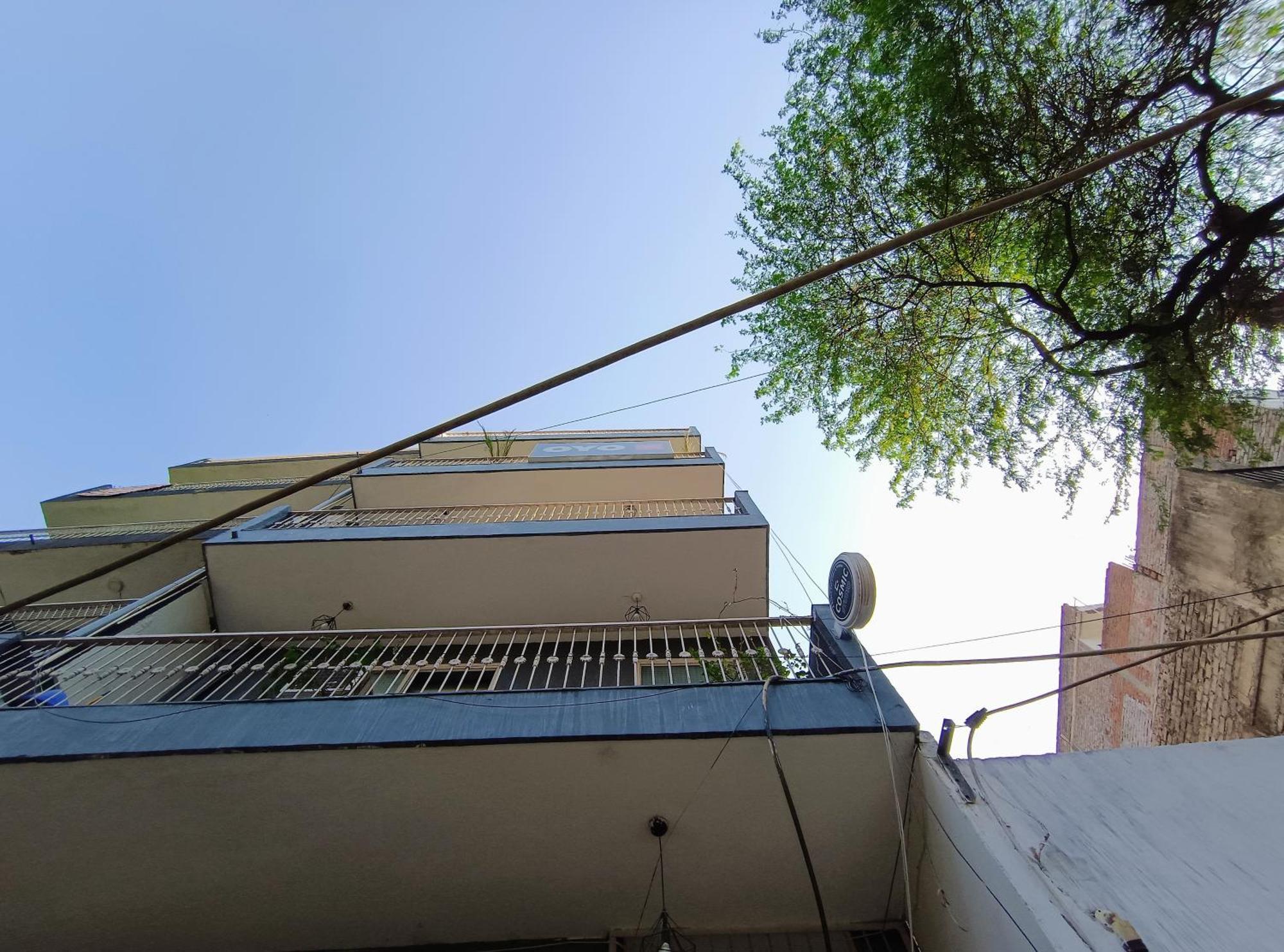 Hotel Hauz Khas Fort View New Delhi Exterior photo